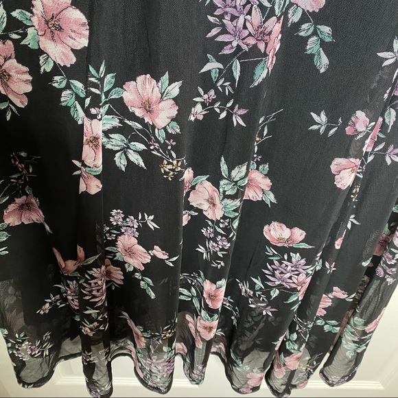 Torrid Black Floral Mesh Midi Dress Size 1X - Picture 7 of 12